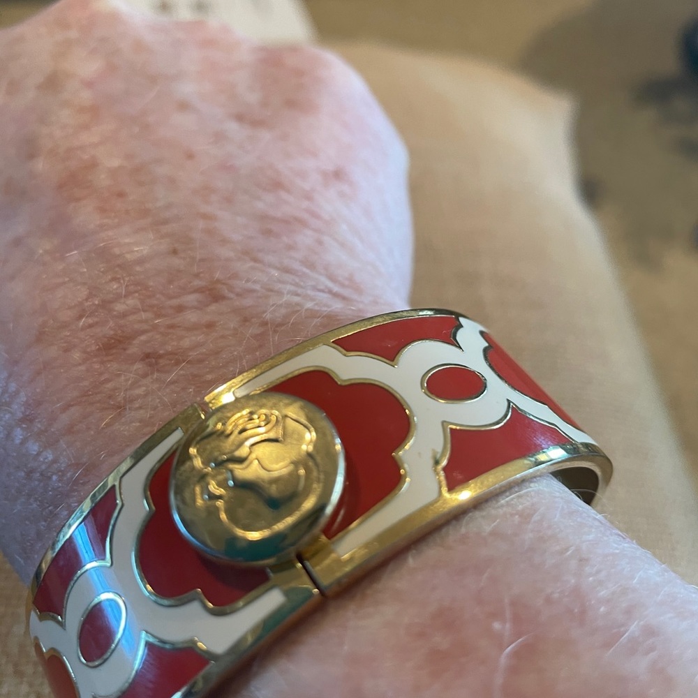 Bracelet - Picture 2 of 4